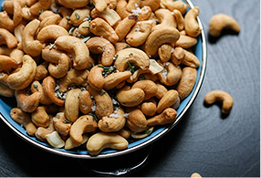 Cashews: Nature's Creamy Delight
